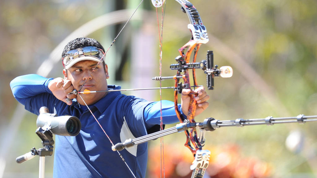 El centroamericano de tiro con arco, se esta desarrollando en las instalaciones de la Federación de tiro con arcon.Roberto Hernández, durante las competencias.FOTO MARIO AMAYA